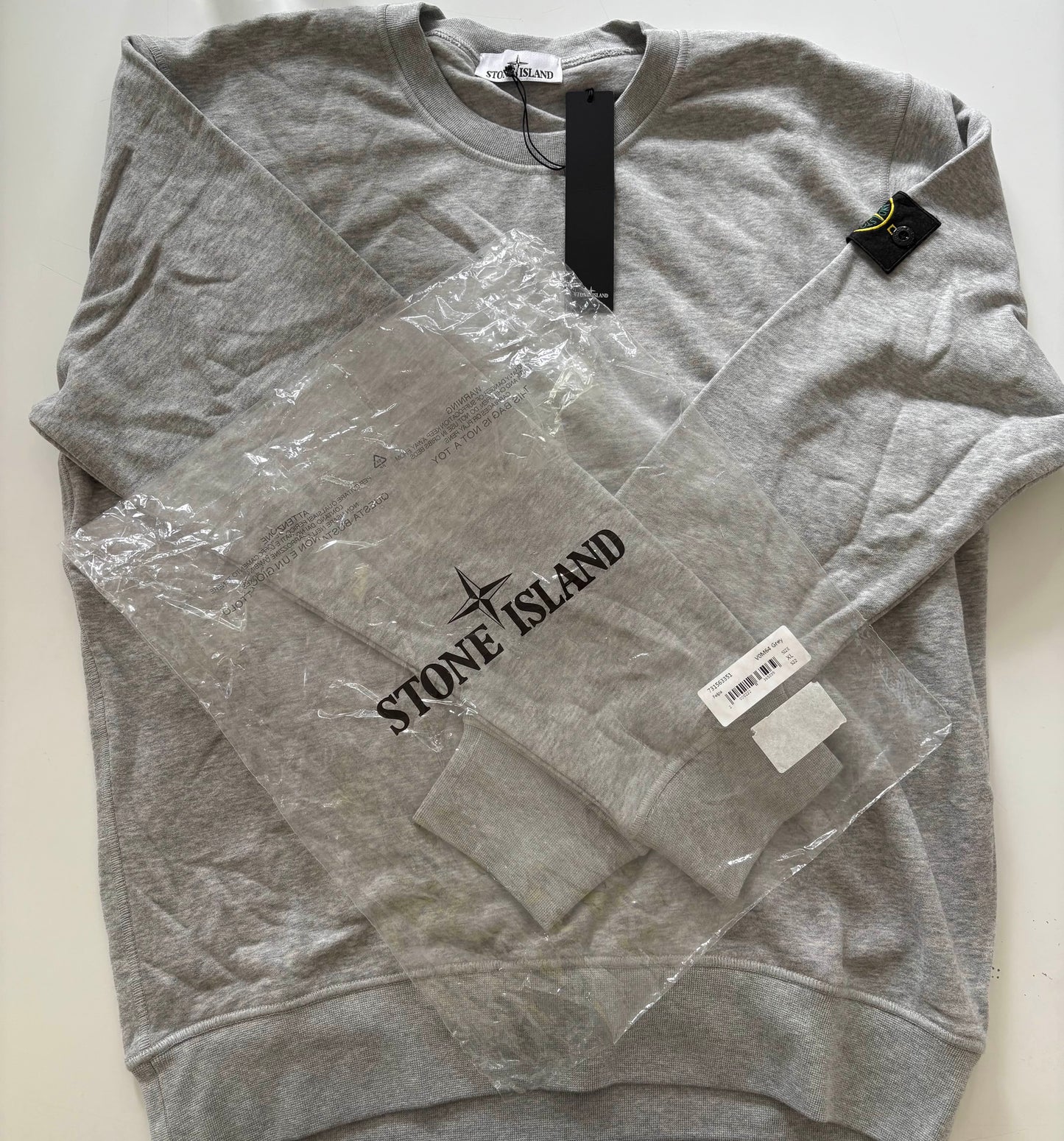 Fournisseur Officiel Pull & Zip Stone Island 🔥 Achat 17$ → Revente 95$ 💼