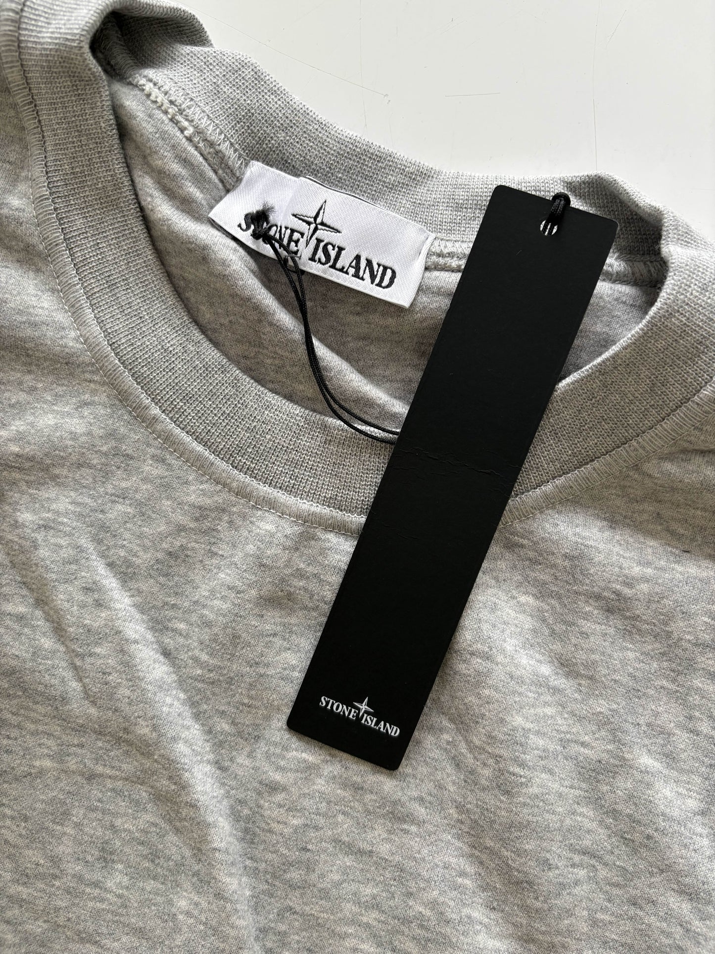 Fournisseur Officiel Pull & Zip Stone Island 🔥 Achat 17$ → Revente 95$ 💼